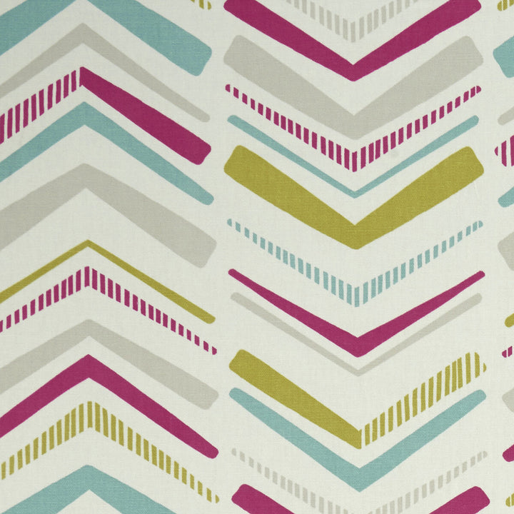 Chevron Summer by Clarke And Clarke Fabric CLARKE & CLARKE GRAPHICA COTTON - 100% Turkey MEDIUM Horizontal: 13.78 and Vertical: 12.6 54 - Fabric Carolina -