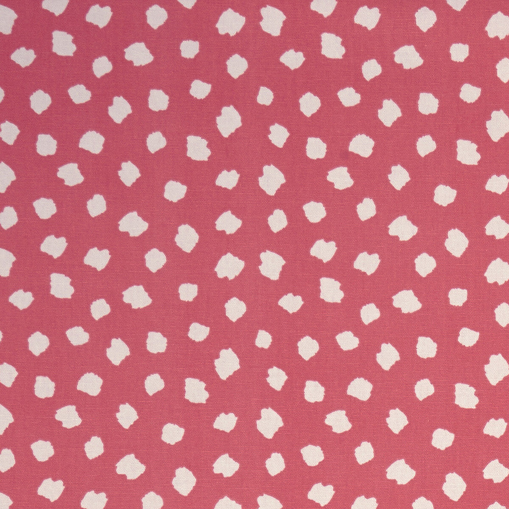 Clio Coral by Clarke And Clarke Fabric CLARKE & CLARKE GRAPHICA COTTON - 100% Turkey MEDIUM Horizontal: 6.89 and Vertical: 6.3 54 - Fabric Carolina -