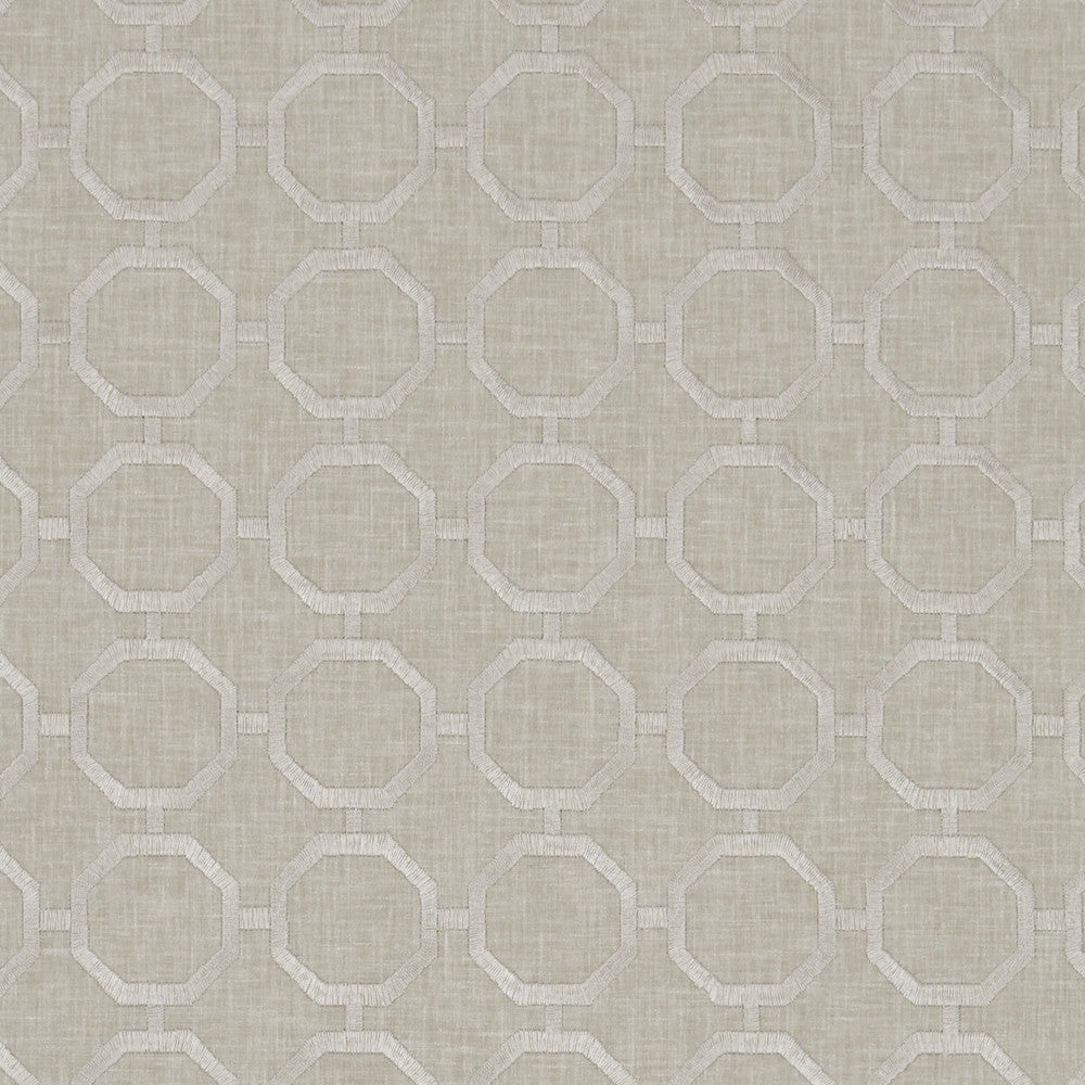 Glamour Sand by Clarke And Clarke Fabric Clarke And Clarke Fabric Glamour SandFabric CLARKE & CLARKE LUSSO POLYESTER - 52%;COTTON - 48% India </p><p>Repeat: H: 2.56, V: 2.56 54 - Fabric Carolina -