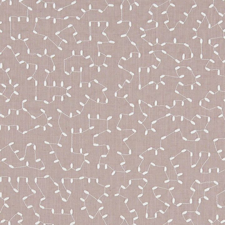 Bibury Heather by Clarke And Clarke Fabric Clarke And Clarke Fabric Bibury HeatherFabric CLARKE & CLARKE AVEBURY India </p><p>Repeat: H: 12.6, V: 12.2 54 - Fabric Carolina -