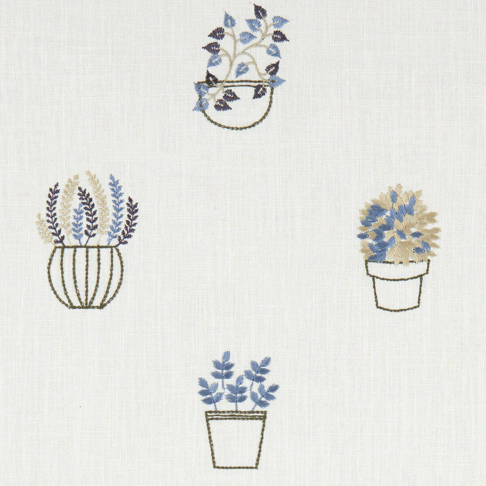 Hidcote Denim by Clarke And Clarke Fabric CLARKE & CLARKE AVEBURY India Horizontal: 16.54 and Vertical: 18.5 54 - Fabric Carolina -