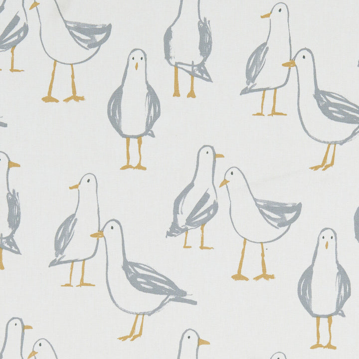 Laridae Natural by Clarke And Clarke Fabric CLARKE & CLARKE LAND & SEA COTTON - 100% Turkey MEDIUM Horizontal: 13.5 and Vertical: 12.4 54 - Fabric Carolina -