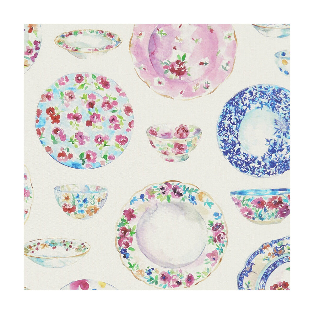 Crockery Cream by Clarke And Clarke Fabric CLARKE & CLARKE VILLAGE LIFE COTTON - 100% Spain MEDIUM Horizontal: 18.11 and Vertical: 16.54 55 - Fabric Carolina -