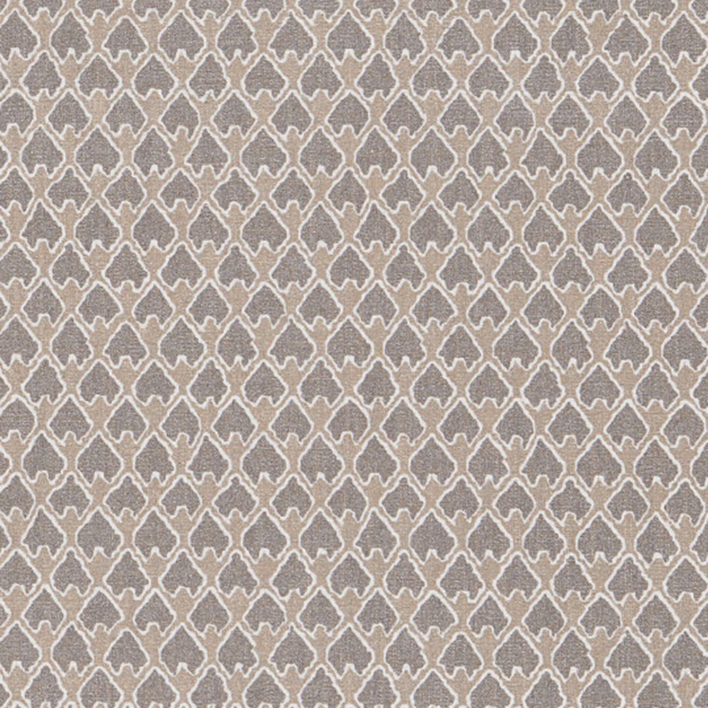 F1270 Pearlized by Greenhouse Fabric 100% Cotton USA 20,000 double rubs </p><p>Repeat: 5.4" H, 5.05" V 54" - Fabric Carolina -