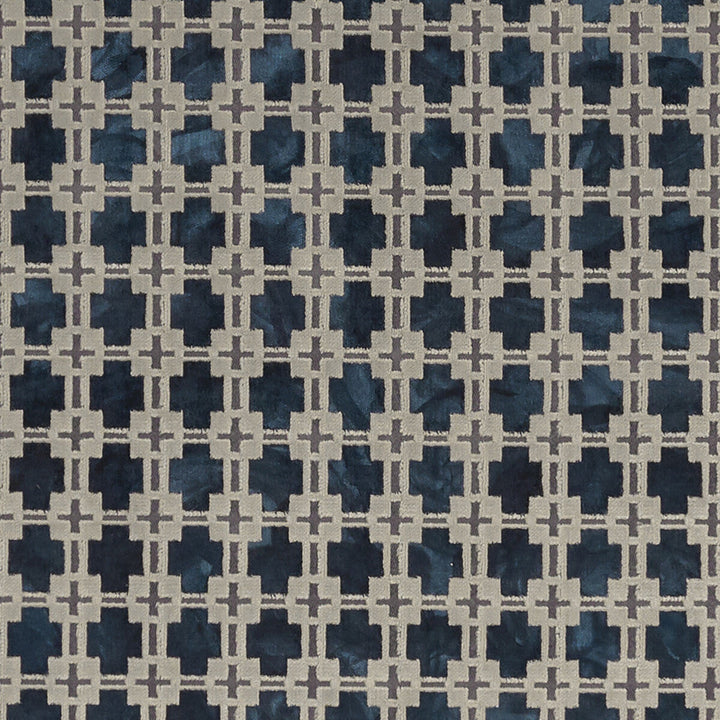 Maui Midnight by Clarke And Clarke Designer Fabric CLARKE & CLARKE EXOTICA VISCOSE - 48%;LINEN - 21%;POLYESTER - 19%;COTTON - 12% India HEAVY Horizontal: 1.5 and Vertical: 1.875 54 - Swanky Fabrics -