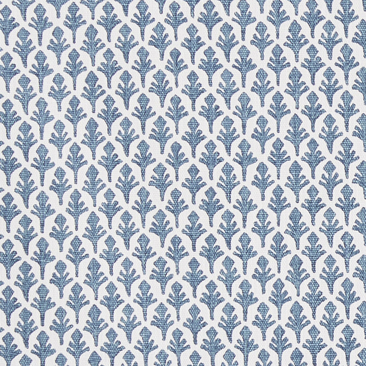 F1311 Blueridge by Greenhouse Fabric 85% Cotton, 15% Linen USA 24,000 double rubs </p><p>Repeat: 5.4" H, 1.26" V 54" - Fabric Carolina -