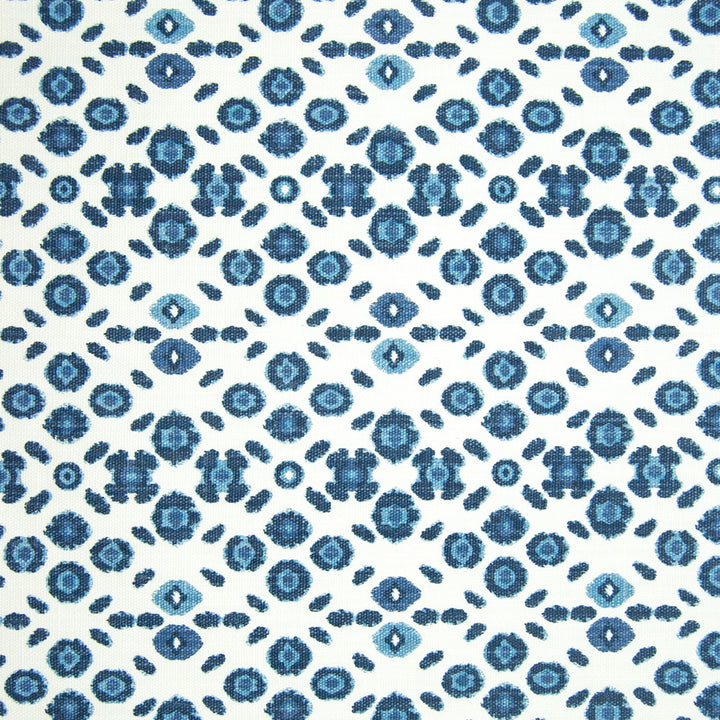F1313 Blue by Greenhouse Fabric 85% Cotton, 15% Linen USA 24,000 double rubs </p><p>Repeat: 5.4" H, 8.416" V 54" - Fabric Carolina -