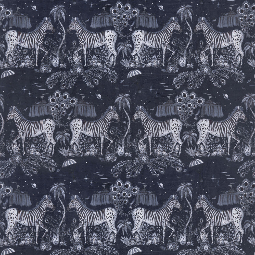 Lostworld Navy by Clarke And Clarke Fabric Clarke And Clarke Fabric Lostworld NavyFabric WILDERIE BY EMMA J SHIPLEY FOR C&C POLYESTER - 100% United Kingdom </p><p>Repeat: H: 35, V: 27 54 - Fabric Carolina -