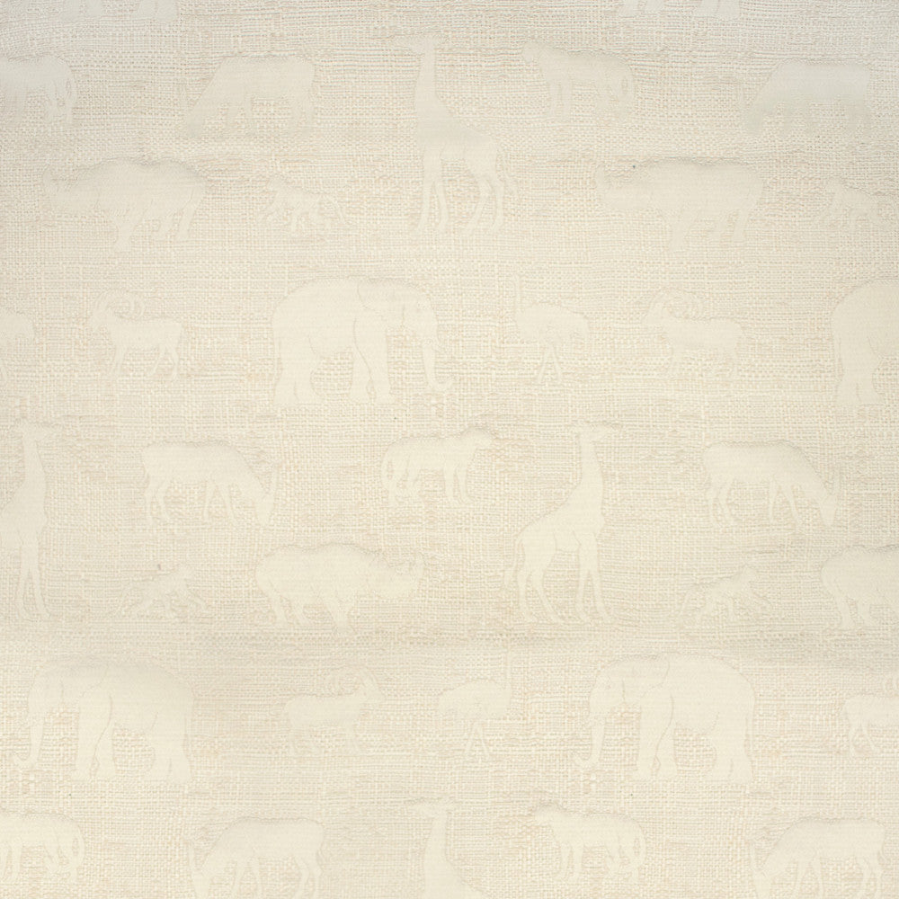 F1622 Pearl by Greenhouse Fabric 60% Cotton, 40% Polyester China 50,000 double rubs </p><p>Repeat: 9.31" H, 13.5" V 56" - Fabric Carolina -