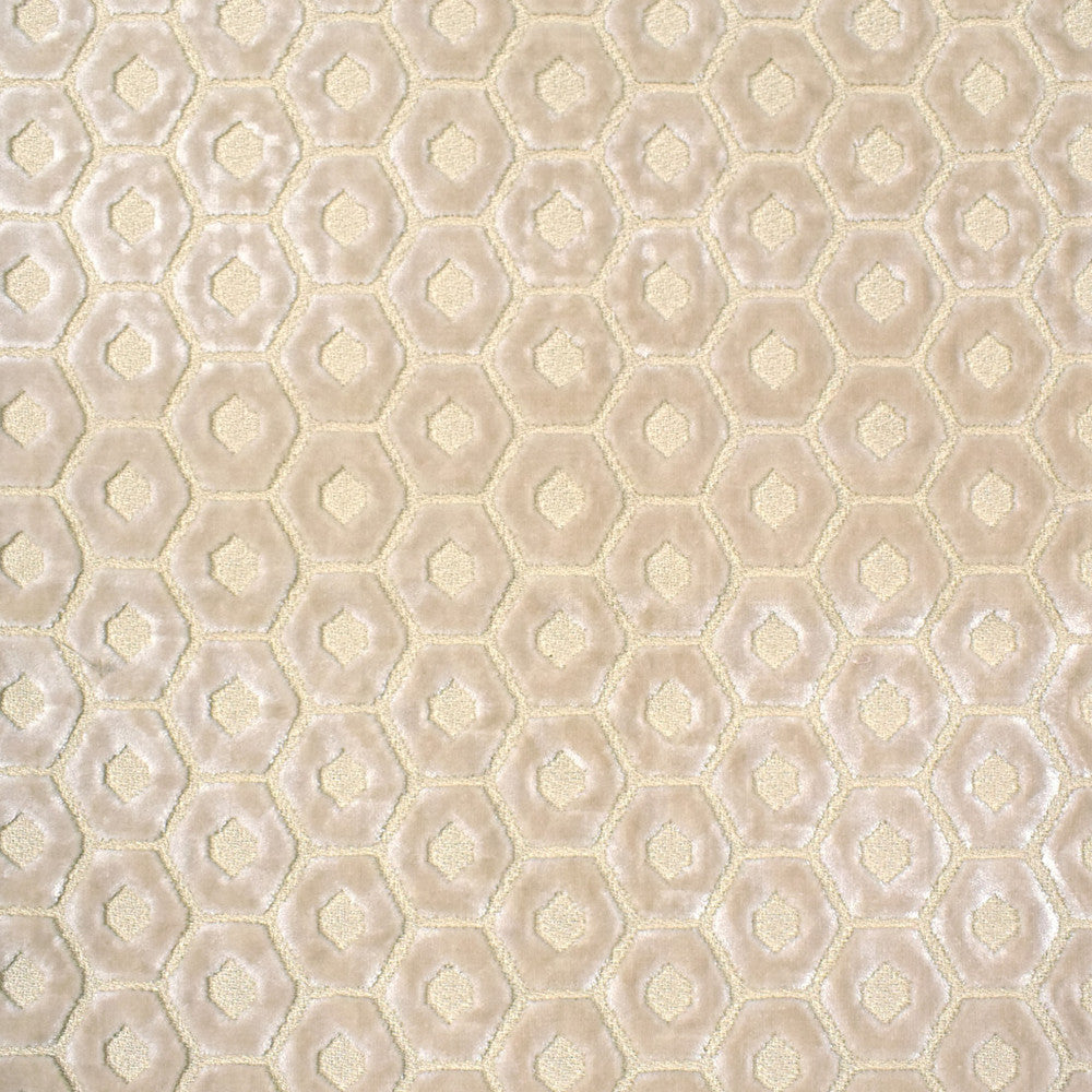 F2136 Champagne by Greenhouse Fabric 88% Viscose, 12% Polyester India 45,000 </p><p>Repeat: 2.5" H, 1.75" V 57" - Fabric Carolina -
