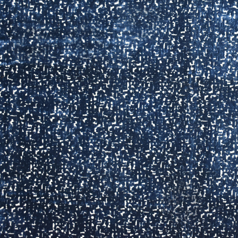 F2311 Midnight by Greenhouse Fabric 88% Viscose, 12% Polyester India 33,000 </p><p>Repeat: 7" H, 8.75" V 57" - Fabric Carolina -
