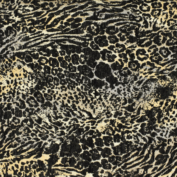F2508 Midnight by Greenhouse Fabric 100% Polyester China 15,000 </p><p>Repeat: 15" H, 13.7" V 54" - Fabric Carolina -