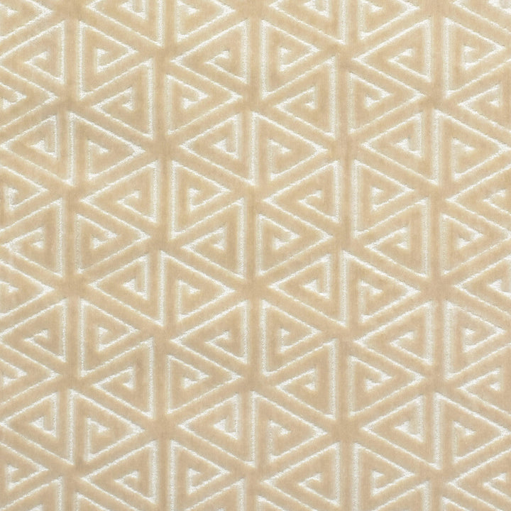 F2753 Champagne by Greenhouse Designer Fabric E83: greenhouse HUES 88% Viscose, 12% Polyester India 33,000 double rubs </p><p>Repeat: 3.5" H, 5.5" V 57" - Swanky Fabrics -