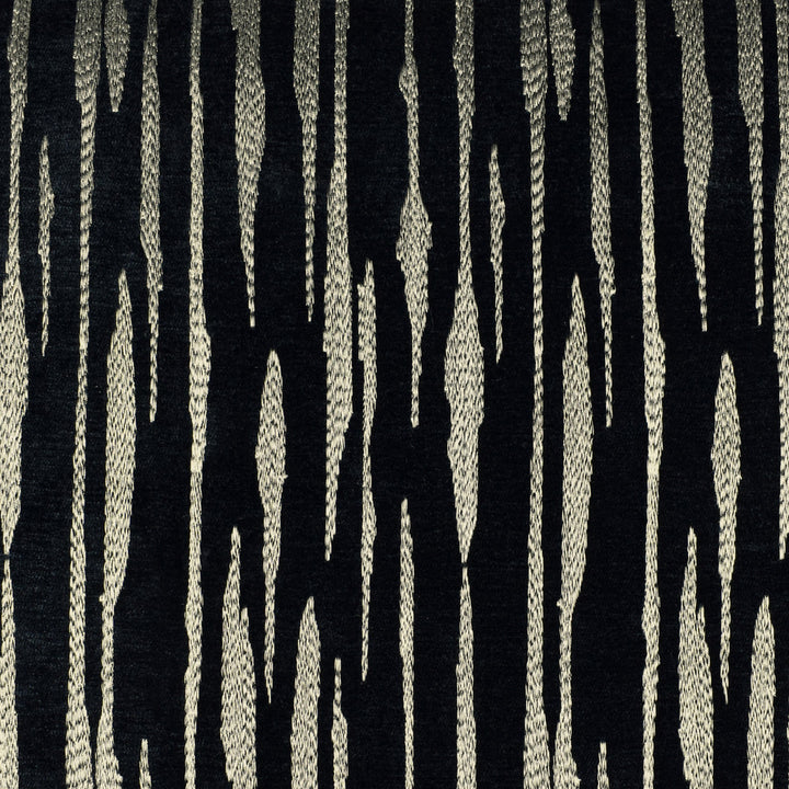 F2790 Black by Greenhouse Fabric E83: greenhouse HUES 100% Polyester W/ 100% Rayon Embroidery China 9,000 double rubs </p><p>Repeat: 6.75" H, 11.2" V 56" - Fabric Carolina -