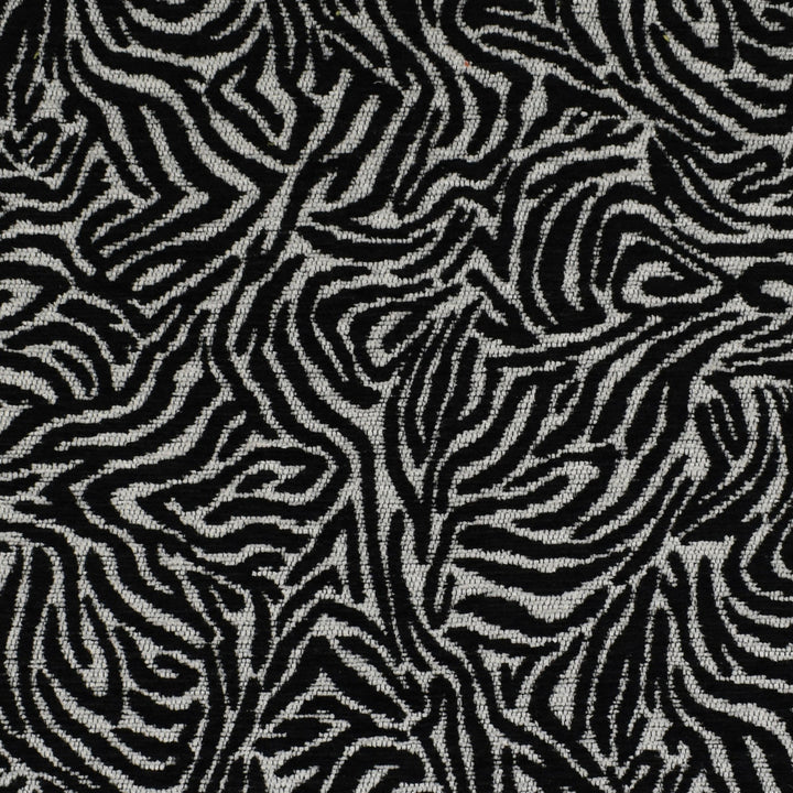 F2794 Black by Greenhouse Fabric 100% Polyester China 58,000 </p><p>Repeat: 14" H, 14" V 58" - Fabric Carolina -