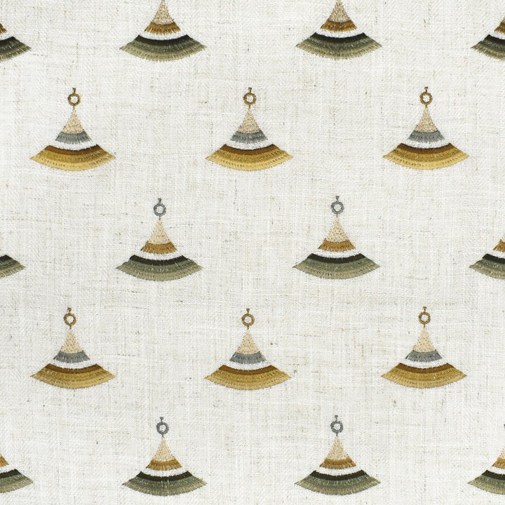 F2818 Moss by Greenhouse Fabric E85: greenhouse HUES 95% Polyester, 5% Linen With 100% Rayon Embroidery China 9,000 double rubs </p><p>Repeat: 4.5" H, 5.8" V 57" - Fabric Carolina -