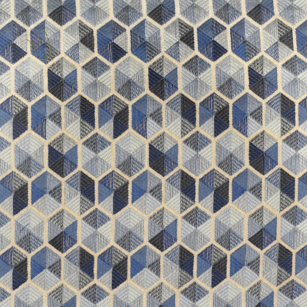 F2970 Glacier by Greenhouse Fabric 100% Polyester China 20,000 double rubs </p><p>Repeat: 1.18" H, 1.89" V 57" - Fabric Carolina -