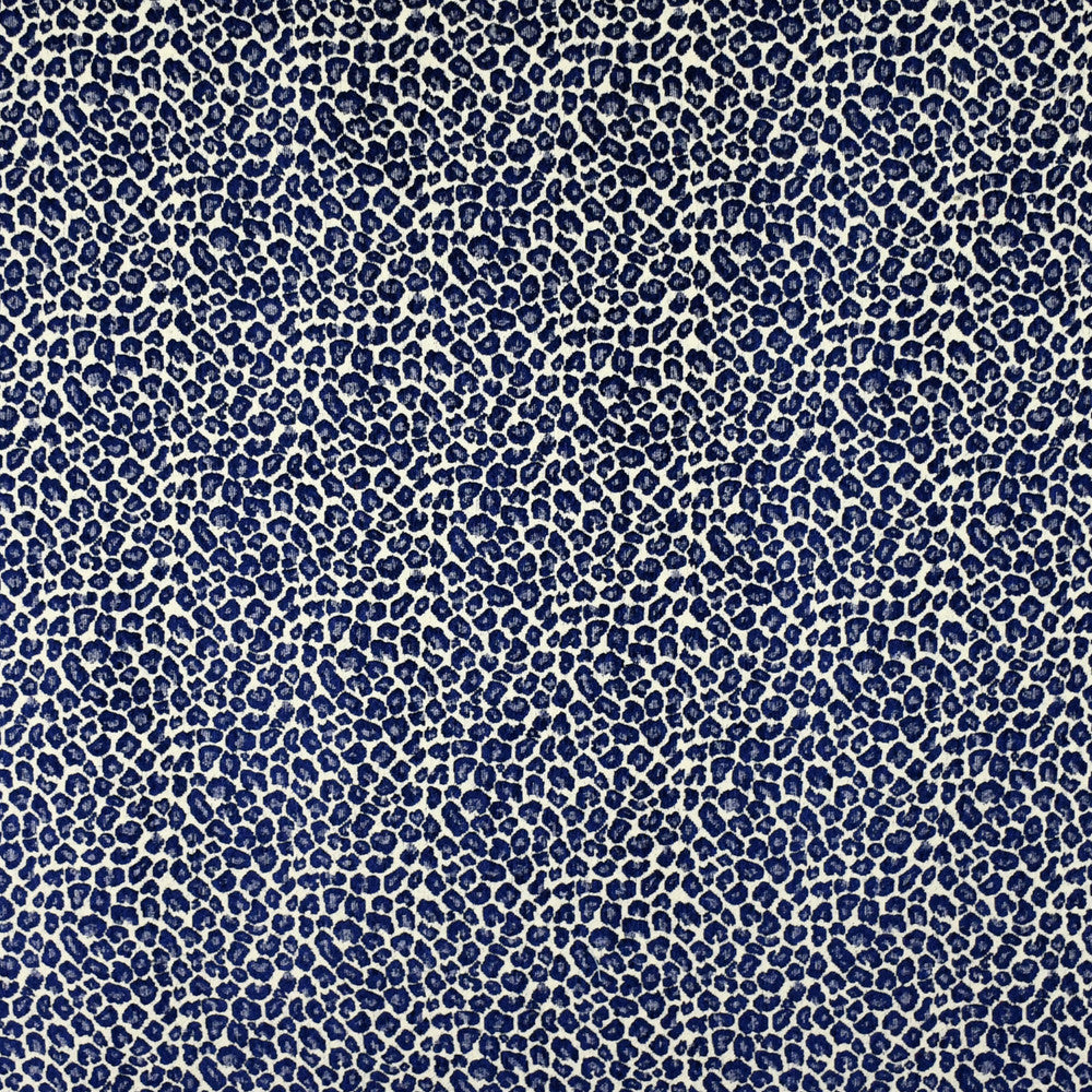 F2983 Ensign by Greenhouse Designer Fabric E80: Value Upholstery Color 52% Rayon, 26% Polyester, 22% Cotton China 15,000 double rubs </p><p>Repeat: 3.5" H, 6.5" V 56" - Swanky Fabrics -