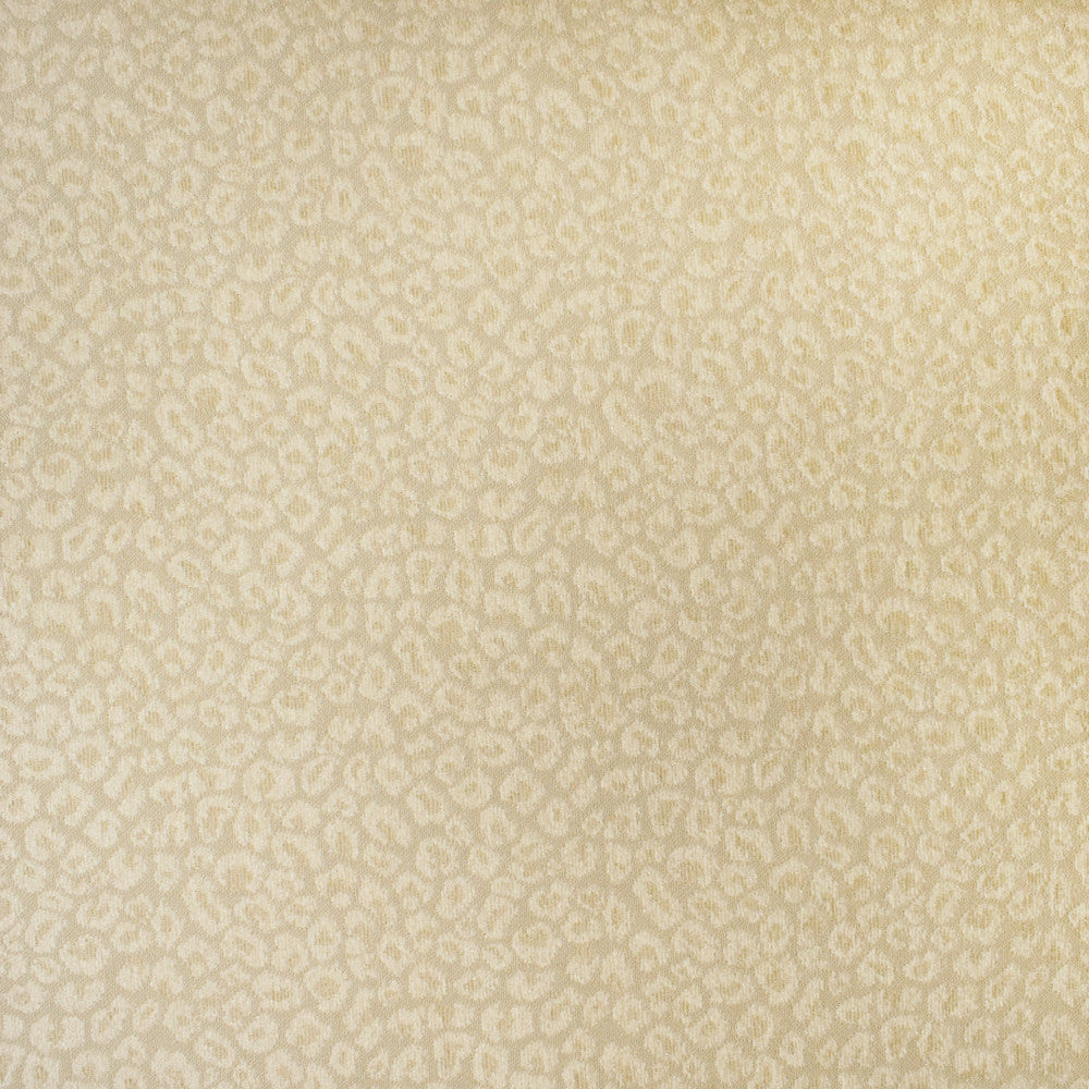 F3012 Snow by Greenhouse Fabric 52% Rayon, 26% Polyester, 22% Cotton CHINA 15,000 </p><p>Repeat: 3.5" H, 6.5" V 56" - Fabric Carolina -