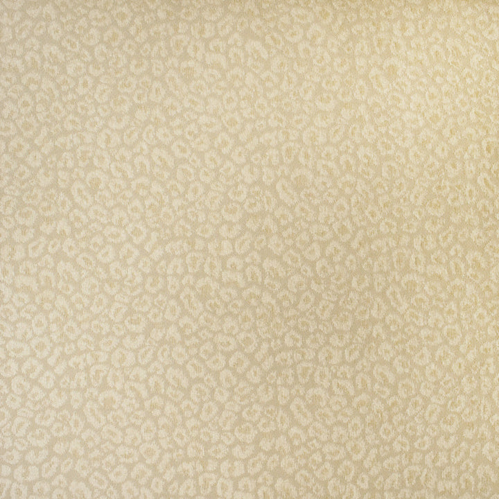F3012 Snow by Greenhouse Fabric 52% Rayon, 26% Polyester, 22% Cotton CHINA 15,000 </p><p>Repeat: 3.5" H, 6.5" V 56" - Fabric Carolina -