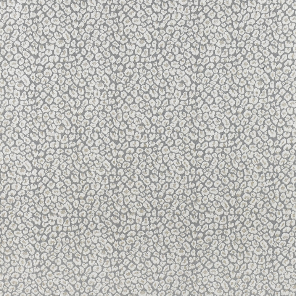 F3039 Oyster by Greenhouse Fabric 52% Rayon, 26% Polyester, 22% Cotton China 15,000 double rubs </p><p>Repeat: 3.5" H, 6.5" V 56" - Fabric Carolina -