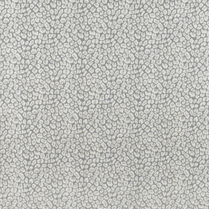 F3039 Oyster by Greenhouse Fabric 52% Rayon, 26% Polyester, 22% Cotton CHINA 15,000 </p><p>Repeat: 3.5" H, 6.5" V 56" - Fabric Carolina -