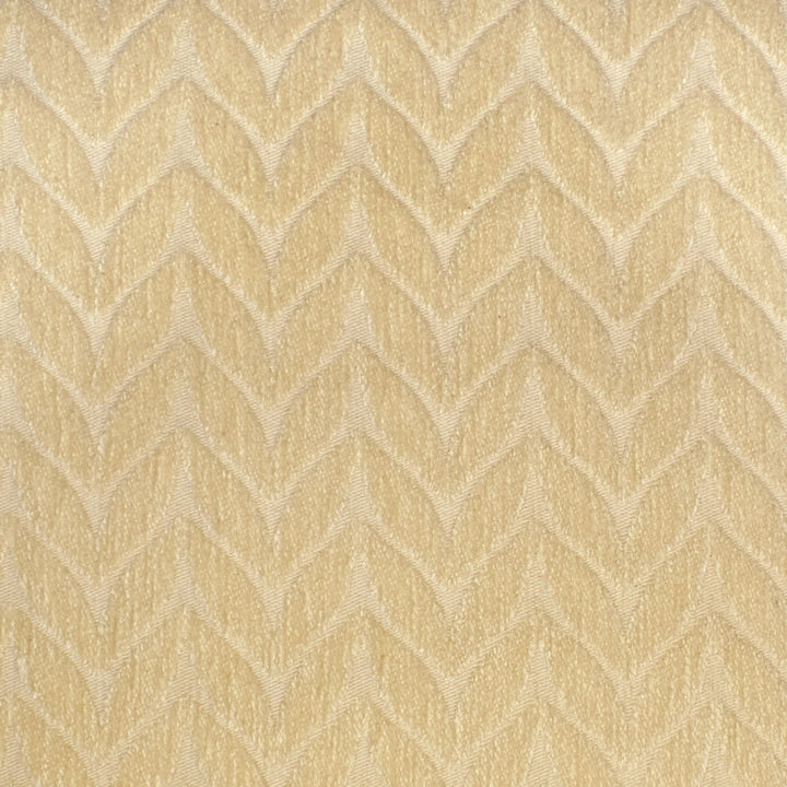 F3142 Antique by Greenhouse Fabric 63% Viscose, 22% Cotton, 15% Polyester USA 21,000 </p><p>Repeat: 1.125" H, 4.625" V 54" - Fabric Carolina -