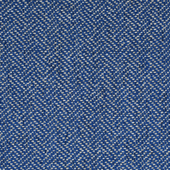 F3590 Blue by Greenhouse Fabric 97.45% Olefin, 2.55% Polyester USA 30,000 </p><p>Repeat: .25" H, 1.125" V 55" - Fabric Carolina -