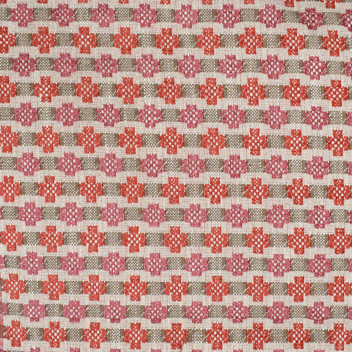 F3886 Taffy by Greenhouse Fabric F01: upholstery by COLOR 50% Viscose, 28% Polyester, 14% Linen, 8% Cotton USA 39,000 double rubs </p><p>Repeat: 1.5" H, 1.75" V 54" - Fabric Carolina -