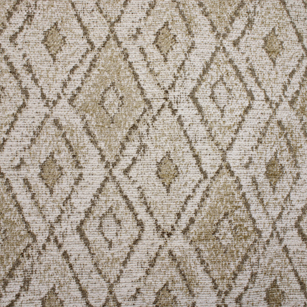 F3939 Sandstone by Greenhouse Fabric 75% Acrylic, 17% Polypropylene, 8% Polyester USA 102,000 </p><p>Repeat: 14.5" H, 16.5" V 54" - Fabric Carolina -