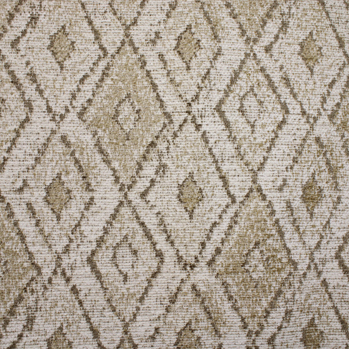 F3939 Sandstone by Greenhouse Fabric 75% Acrylic, 17% Polypropylene, 8% Polyester USA 102,000 </p><p>Repeat: 14.5" H, 16.5" V 54" - Fabric Carolina -