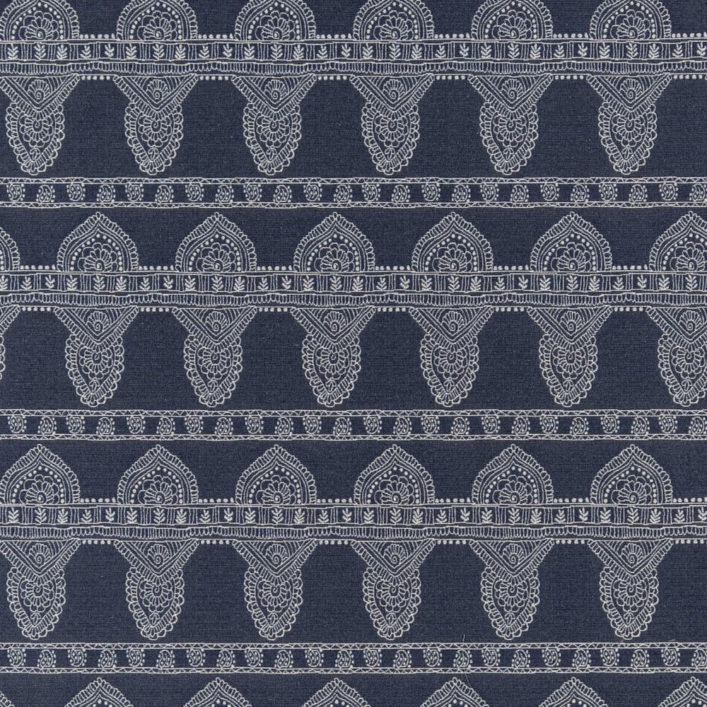 F400-135 by Charlotte Fabric Horizon 55% Polyester, 45% Cotton Made In USA Exceeds 100,000 Wyzenbeek Rubs (Heavy Duty) </p><p>Repeat: Horizontal 4.5" x Vertical 18.5" 54 Inches - Fabric Carolina -