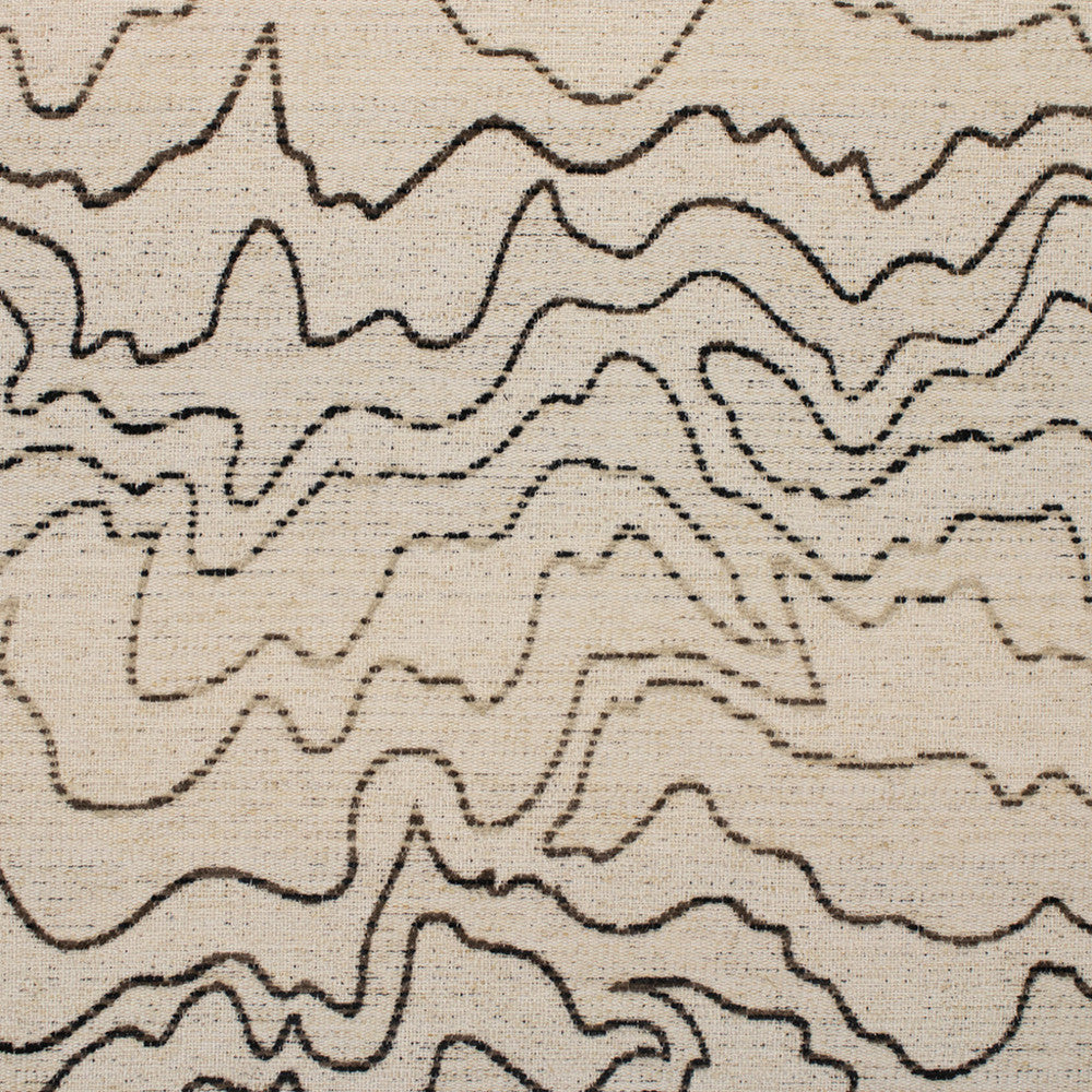 F4685 Flint by Greenhouse Fabric 95% Polyester, 5% Linen China 12,000 </p><p>Repeat: 14.5" H, 17.5" V 54" - Fabric Carolina -