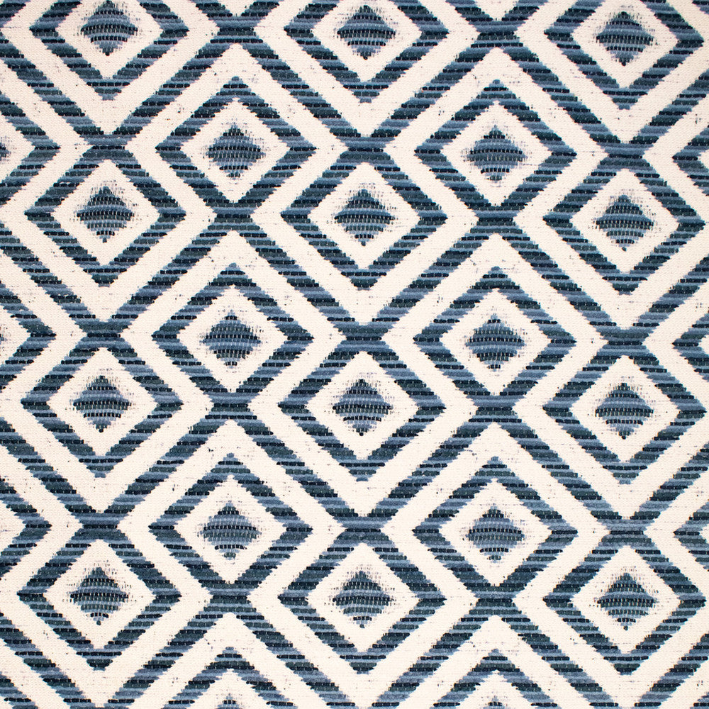 F5163 Navy by Greenhouse Fabric 100% Polyester Mexico 40,000 </p><p>Repeat: 4.7" H, 3.5" V 54" - Fabric Carolina -