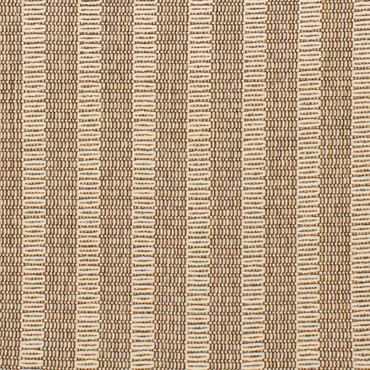 F5194 Nut by Greenhouse Fabric 70% Cotton, 30% Polyester Mexico 40,000 </p><p>Repeat: .19" H, .18" V 54" - Fabric Carolina -