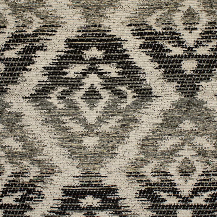 F5304 Iron by Greenhouse Fabric 100% Polyester Mexico 40,000 </p><p>Repeat: 9.8" H, 7.8" V 54" - Fabric Carolina -