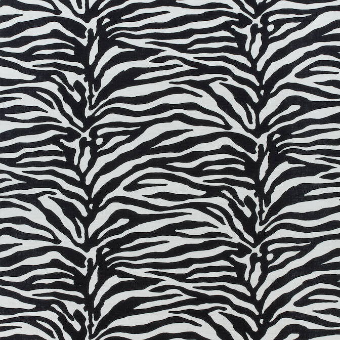 Serengeti Black and White F985028 by Thibaut Fabric Thibaut Fabric Serengeti Black and White F985028Fabric Greenwood Fabric Book 55% Linen, 45% Rayon U.S.A. </p><p>Repeat: V: 35.5 54 - Fabric Carolina -