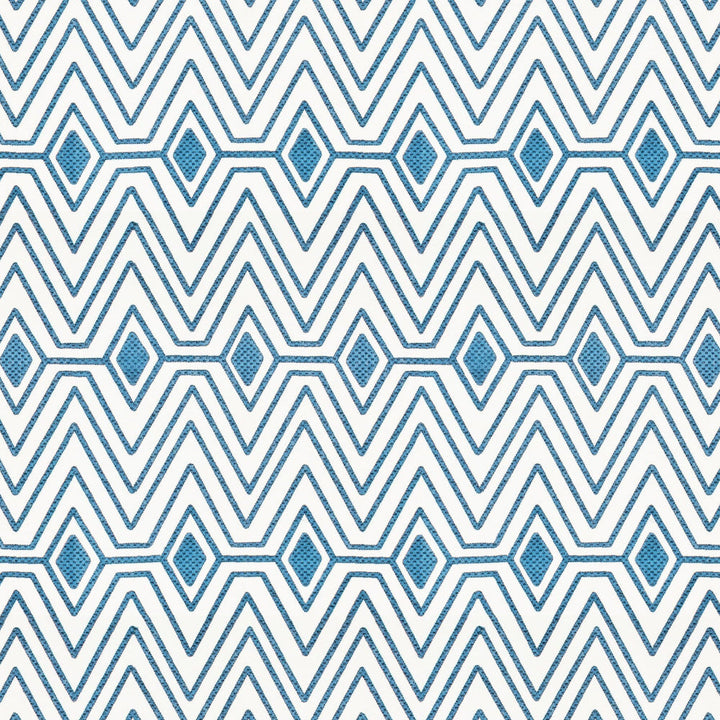 Facia 1 Denim by Stout Fabric Stout Fabric Facia 1 DenimFabric RAINBOW LIBRARY LAKE/INDIGO 100%COT %REMB INDIA </p><p>Repeat: H: 3.875, V: 14.875 51 in - Fabric Carolina -