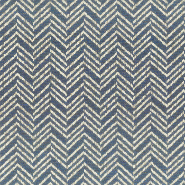 Fargo 1 Indigo by Stout Designer Fabric LIVING IS EASY CHAMBRAY/NAVY 100%POL CHINA MARTINDALE WEAR TEST (25 000 CIRCULAR RUBS) Horizontal: 2.000 and Vertical: 1.500 56 in - Swanky Fabrics -