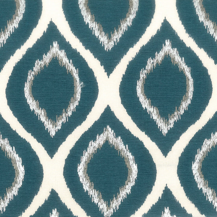 Fascinate 2 Denim by Stout Fabric RAINBOW LIBRARY BLUEBERRY/DENIM 100%COT %VEMB INDIA FLAME RETARDANT-CA BULLETIN 117-SECTION E FLAME RETARDANT-U.F.A.C. CLASS 1 WYZENBEEK 39 000 DOUBLE RUB WEAR TEST (HEAVY DUTY) Horizontal: 3.500 and Vertical: 5.000 51 in - Fabric Carolina -