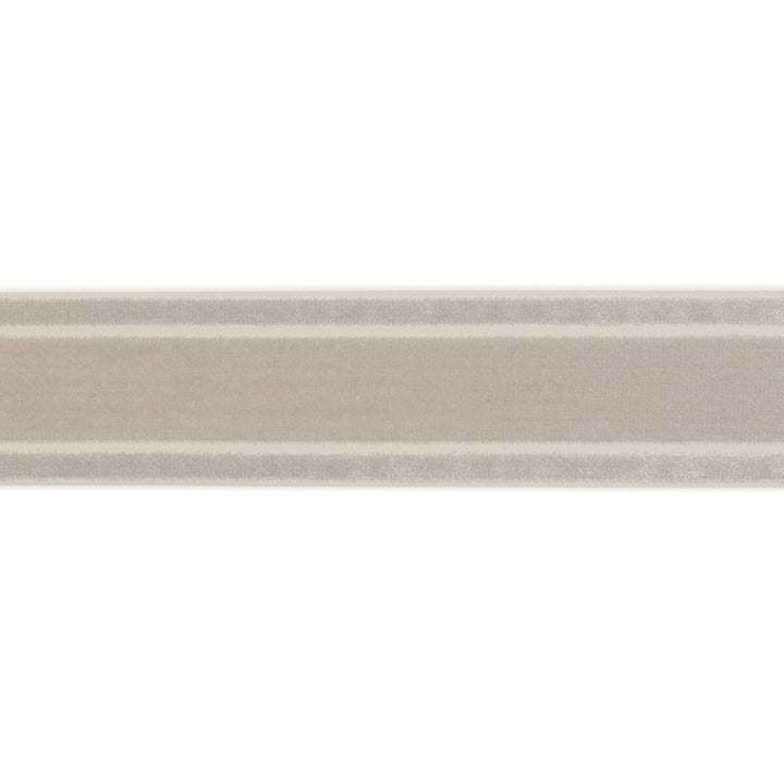 Farifield Braid Ivory by Mulberry Trim MODERN COUNTRY COTTON - 56%;VISCOSE - 44% India Horizontal: and Vertical: 2.758 - Fabric Carolina -