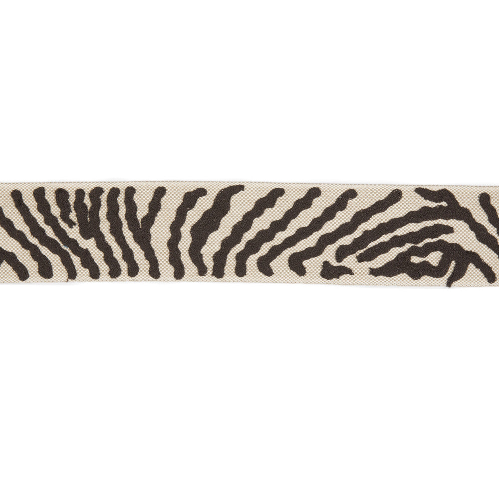 Montford Woodsmoke by Mulberry Trim MODERN COUNTRY COTTON - 55%;SPUN POLYESTER - 45% India - Horizontal: 2.15912 and Vertical: 11.80818 2.15912 - Fabric Carolina -