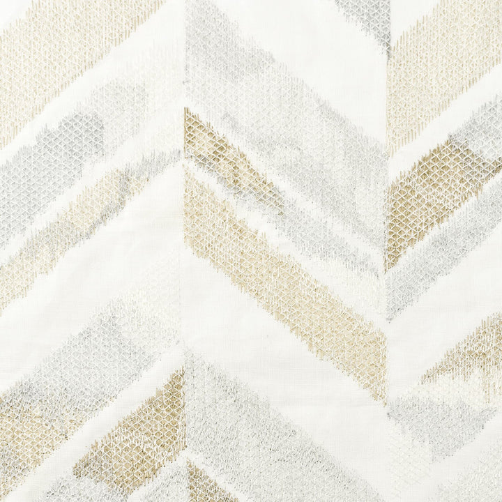 Fernbrook 3 Silver by Stout Fabric Stout Fabric Fernbrook 3 SilverFabric COMFORTABLE LIVING DRIFTWOOD/GRANITE 60%POL 40%COT %BEMB INDIA </p><p>Repeat: H: 16.875, V: 15.000 51 in - Fabric Carolina -