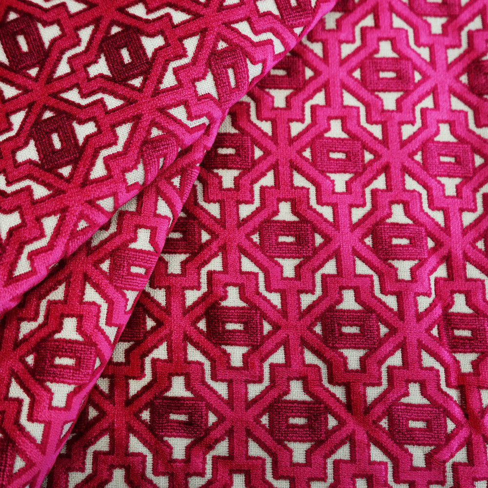 Foxtrot 46Sj101 by JF Fabric JF Studio 70% Viscose, 30% Polyester Belgium 25000 Horizontal: 3.375 and Vertical: 2.25 54 - Fabric Carolina -