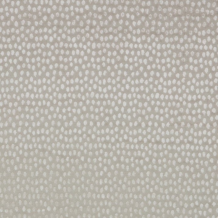 Frodo 9 Linen by Marcus William Fabric Marcus William Fabric Frodo 9 LinenFabric KAI/MARCUS WILLIAM JACAMAR INDIA </p><p>Repeat: H: 13.750, V: 10.625 55 in - Fabric Carolina -