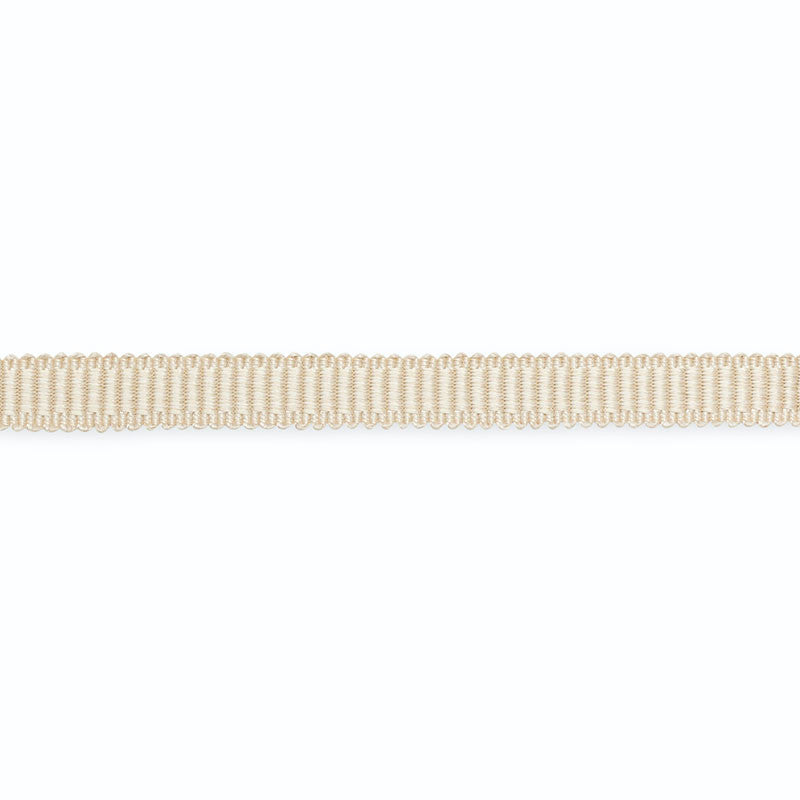 Claudine Silk Gimp 1/2" Champagne G500-10 by Schumacher Trim SCHUMACHER TRIM PROGRAM SILK 100% UNITED STATES OF AMERICA </p><p>Repeat: Horizontal: and Vertical: 0.5 - Fabric Carolina -