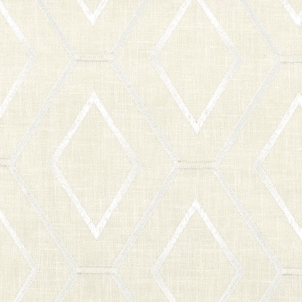 Garvey 4 Oatmeal by Stout Fabric COLOR MY WINDOW NATURAL/TOAST 70%SVI 30%COT %PEMB INDIA FLAME RETARDANT-U.F.A.C. CLASS 1 CATB 117-2013 WYZENBEEK 27 000 DOUBLE RUB WEAR TEST (HEAVY DUTY) Horizontal: 4.375 and Vertical: 4.5 54 in - Fabric Carolina -