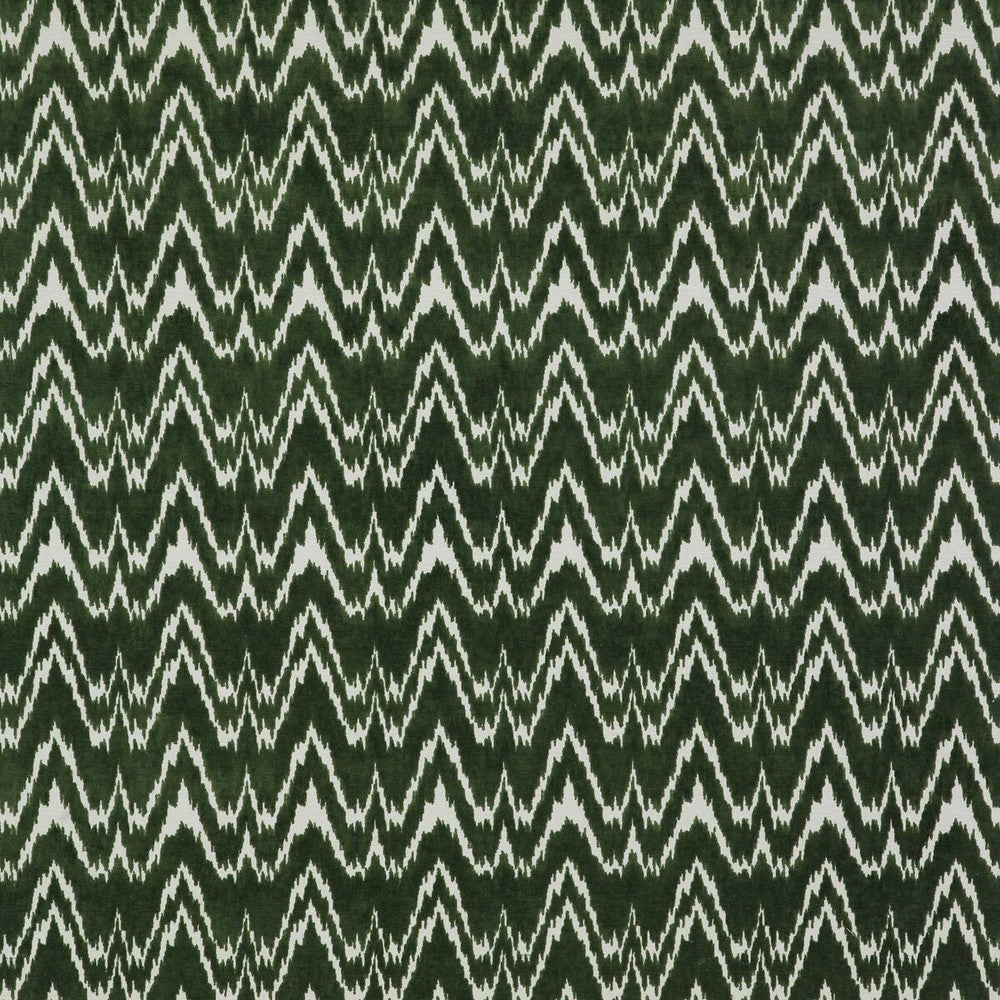 Janano Verde by Gaston Y Daniela Fabric LORENZO CASTILLO II POLYESTER - 51%;COTTON - 36%;VISCOSE - 13% Turkey HEAVY Horizontal: 6.89 and Vertical: 13.97 55 - Fabric Carolina -