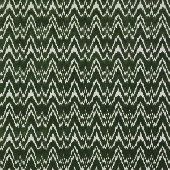 Janano Verde by Gaston Y Daniela Fabric LORENZO CASTILLO II POLYESTER - 51%;COTTON - 36%;VISCOSE - 13% Turkey HEAVY Horizontal: 6.89 and Vertical: 13.97 55 - Fabric Carolina -