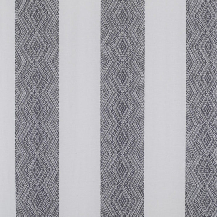 Pianosa Navy by Gaston Y Daniela Fabric Gaston Y Daniela Fabric Pianosa NavyFabric TIERRAS LINEN - 100% Turkey </p><p>Repeat: H: 20.86, V: 7.36 118 - Fabric Carolina -